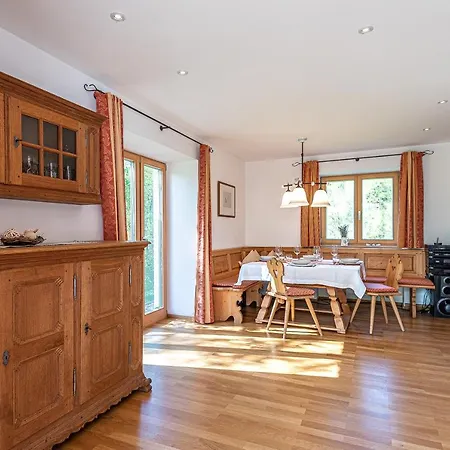 Schlierachtal Holiday home *